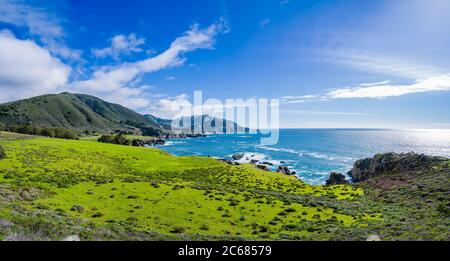 Vue sur les pâturages, Rocky point, Big sur, Californie, États-Unis Banque D'Images