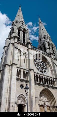 Église Saint-Jean-Baptiste de Belleville dans le 19ème arrondissement, Paris, France Banque D'Images