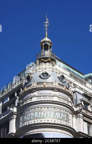 Architecture du grand magasin au Printemps, Paris, France Banque D'Images