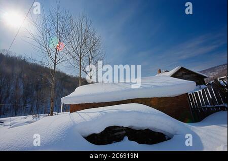 Mudanjiang siège au nord-est du village de neige Banque D'Images