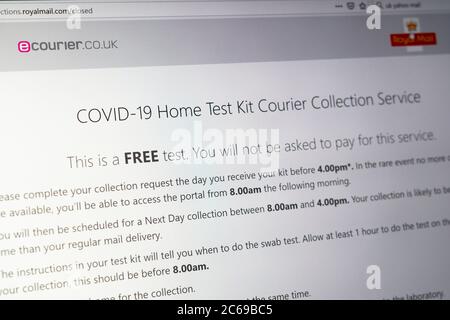 Un e-mail sur un écran d'ordinateur montrant des informations sur un service de messagerie de kit de test à domicile Covid-19 par ecourier.co.uk, Royaume-Uni Banque D'Images