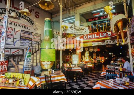 Marché mexicain de Chilly. Cozumel, Mexique, Caraïbes mexicaines, Circa années 1980 Banque D'Images