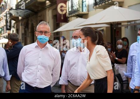 Jaca, Aragon, Espagne. 8 juillet 2020. La reine Letizia d'Espagne visite la vieille ville et la cathédrale San Pedro de Jaca le 8 juillet 2020 à Jaca, Espagne crédit: Jack Abuin/ZUMA Wire/Alay Live News Banque D'Images