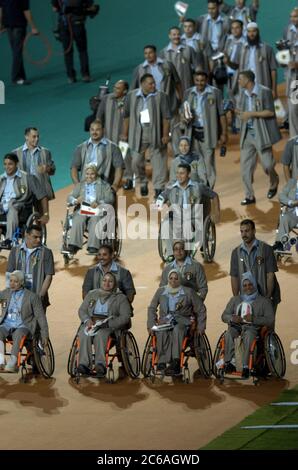 Athènes, Grèce 17SEP04 : cérémonie d'ouverture des Jeux paralympiques d'Athènes de 2004 au stade olympique. ©Bob Daemmrich Banque D'Images