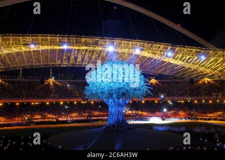 Athènes, Grèce 17SEP04 : cérémonie d'ouverture des Jeux paralympiques d'Athènes de 2004 au stade olympique. ©Bob Daemmrich Banque D'Images