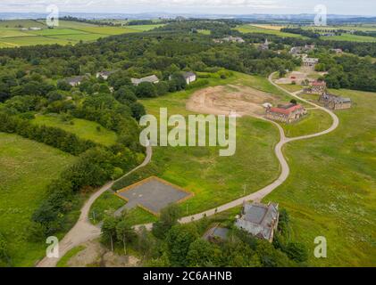 Vue aérienne de Bangour Village, ancien hôpital psychiatrique, West Lothian, Écosse. Le site est en cours de re-développement pour le logement. Banque D'Images