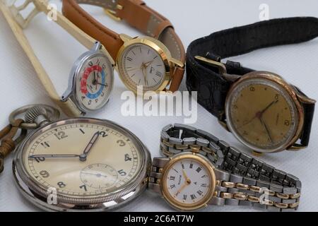Collection de montres diverses Banque D'Images