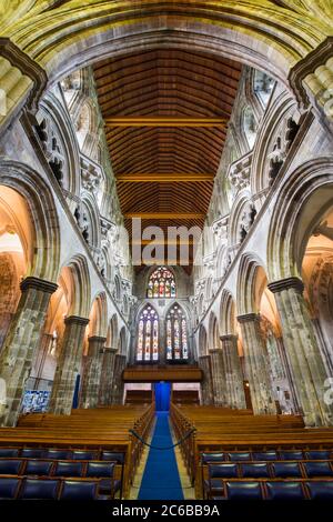 Vue intérieure de l'abbaye de Paisley, Renfrewshire, Écosse, Royaume-Uni, Europe Banque D'Images