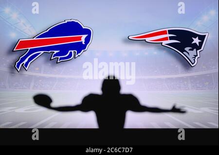 Buffalo Bills contre New England Patriots. Match NFL. Match de la Ligue américaine de football. Silhouette de joueur professionnel pour une touche de touche. Écran dans ba Banque D'Images