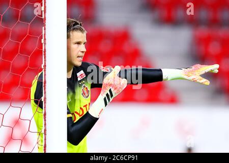 Toyota, Aichi, Japon. 8 juillet 2020. Langerak (Grampus) football : 2020 match de la J1 League entre Nagoya Grampus 2-2 Gamba Osaka au stade Toyota à Toyota, Aichi, Japon . Crédit: Naoki Nishimura/AFLO SPORT/Alay Live News Banque D'Images