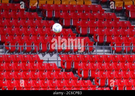Toyota, Aichi, Japon. 8 juillet 2020. Stand football/Soccer : 2020 match de la J1 League entre Nagoya Grampus 2-2 Gamba Osaka au stade Toyota à Toyota, Aichi, Japon . Crédit: Naoki Nishimura/AFLO SPORT/Alay Live News Banque D'Images