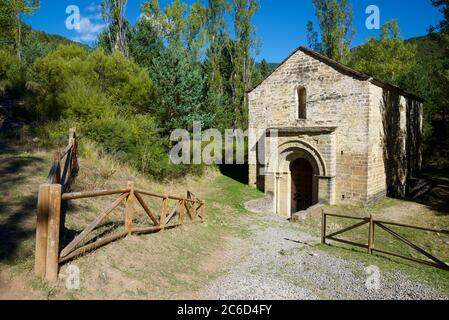 Église San Adrian de Sasabe à Borau, province de Huesca, Pyrénées, Aragon en Espagne. Banque D'Images