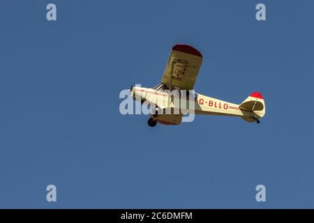 Piper L-18C Super Cub G-BLLO Banque D'Images