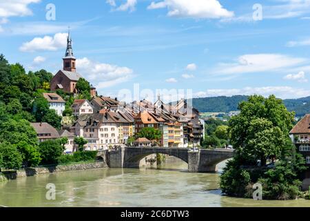 Laufenburg, BW / Allemagne - 4 juillet 2020 : vue sur la ville pittoresque de Laufenburg sur le Rhin Banque D'Images