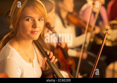 Portrait de musicien en orchestre Banque D'Images