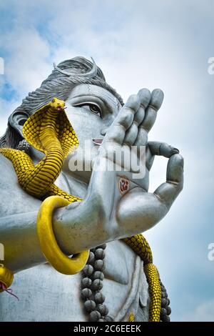 Une image de la statue de lord shiva à Murudeshwara dans un État de karnataka, Inde daté du 13/2019 juillet Banque D'Images