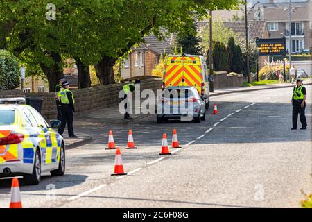 La police du coronavirus s'arrête Banque D'Images