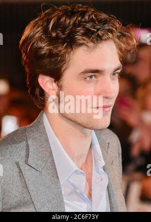 Robert Pattinson. 'Souvenez-vous de moi' - première britannique, Odeon Leicester Square, Londres. ROYAUME-UNI Banque D'Images
