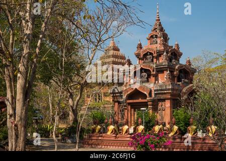 Au temple Khao Phra Angkhan dans la province de Thailands Buriram a été construit sur l'ancien volcan Khao Loyand est situé dans le quartier célèbre Phanom Rung. Banque D'Images