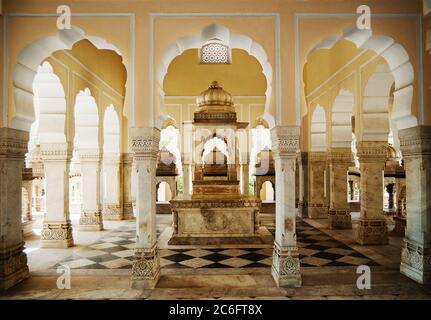 Temple de Gatore Ki Chhatriyan à Jaipur, Inde Banque D'Images