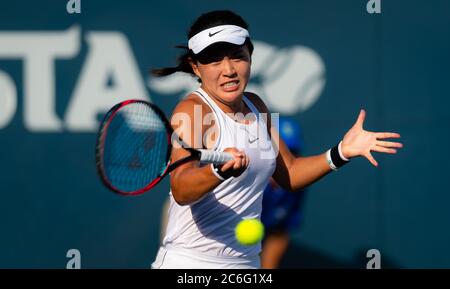 Lin Zhu de Chine en action pendant la deuxième manche du tournoi international WTA ouvert du Bronx de NYJTL 2019 Banque D'Images