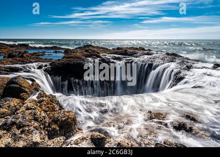 Thor est bien, Cape Perpetua, Oregon, Yachats Banque D'Images