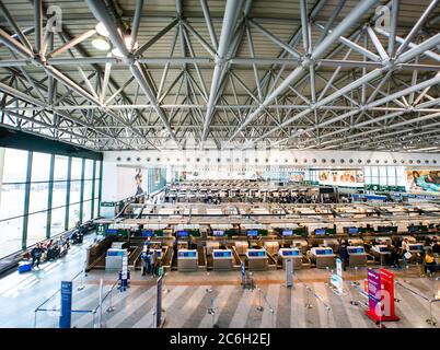 Milan. Italie - 23 mai 2019 : intérieur de l'aéroport de Malpensa. Hall des départs de l'aéroport. Banque D'Images