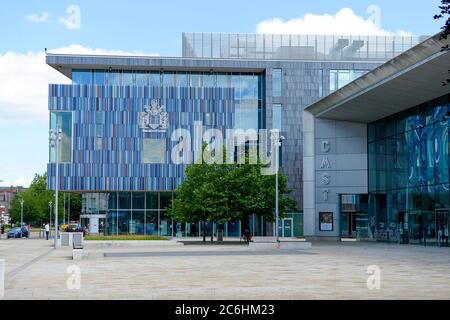 Doncaster Civic Building à Sir Nigel Gresley Square dans la ville de Doncaster dans le Yorkshire du Sud Banque D'Images