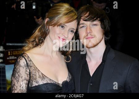 Anne-Marie Duff, James McAvoy. 'The Last Station' - première britannique, Curzon Mayfair, Londres. ROYAUME-UNI Banque D'Images