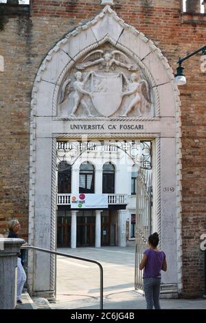 Venise, Italie - 27 septembre 2014 : entrée à l'université CA' Foscari de Venise. IIS une université publique à Venise. Depuis sa fondation en 1868, il l'a été Banque D'Images