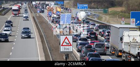 Embouteillage sur une autoroute allemande Banque D'Images