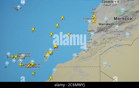 Trafic aérien sur les îles Canaries et le Maroc (10 juillet 2020, UTC 19.03) sur Internet avec Flightracar 24. Période de pendémie de Conoravirus Banque D'Images