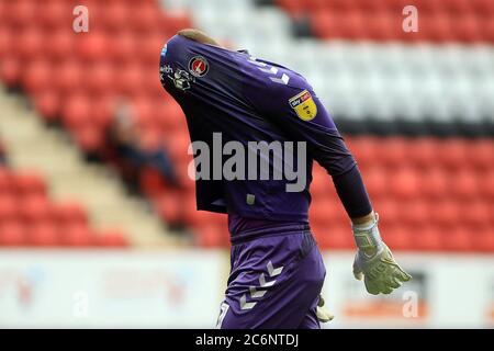 Londres, Royaume-Uni. 11 juillet 2020. Dillon Phillips, gardien de but de Charlton Athletic réagit pendant le match. EFL Skybet Championship Match, Charlton Athletic v Reading à la Valley de Londres le samedi 11 juillet 2020. Cette image ne peut être utilisée qu'à des fins éditoriales. Usage éditorial uniquement, licence requise pour un usage commercial. Aucune utilisation dans les Paris, les jeux ou les publications d'un seul club/ligue/joueur. photo par Steffan Bowen/Andrew Orchard sports photographie/Alay Live news crédit: Andrew Orchard sports photographie/Alay Live News Banque D'Images