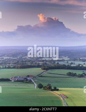 Paysage vue aérienne du Sussex Weald en été Banque D'Images