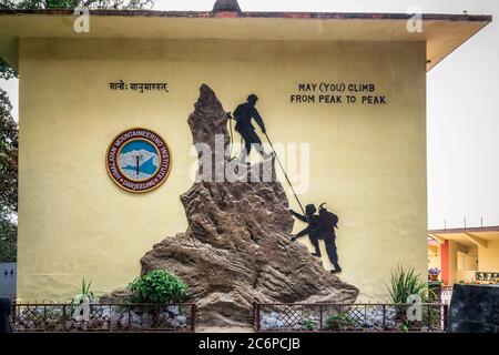 Panneau du musée de la montagne himalayenne à Darjeeling, Inde. Banque D'Images