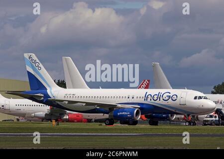 VT-INV Airbus A320-232 d'Indian Airline Indigo stocké à l'aéroport de Cotswold, EGBP, Kemble, en attente de mise au rebut avec ASI Air Salvage International Banque D'Images