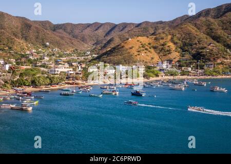 Taganga-Santa-Marta-Colombie, 15. Janvier 2020 : la côte des Caraïbes de Taganga, Colombie Banque D'Images