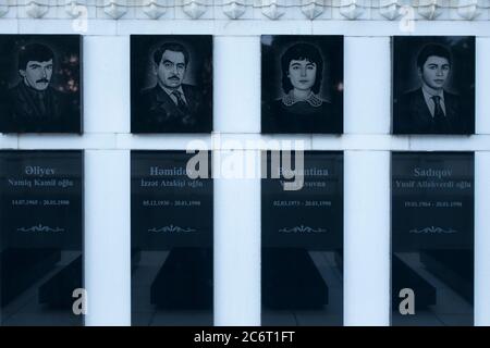 Martyrs Lane est un mémorial de guerre pour ceux qui sont morts dans la guerre contre l'Arménie et qui se trouve à Bakou en Azerbaïdjan Banque D'Images