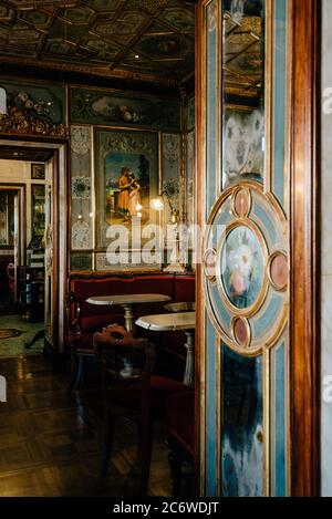 Intérieur, Sala Cinese (salle chinoise), Caffe Florian, Procuratie Nuove, Piazza San Marco, Venise, Vénétie, Italie Banque D'Images