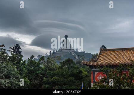 Bouddha géant Tian Tan, île Lantau, Hong Kong Banque D'Images