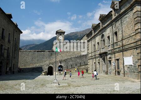 Europe, Italie, Piémont, forte di Fenestrelle. La plus grande forteresse alpine d'Europe construite en 1727. Palazzo del Governatore Banque D'Images