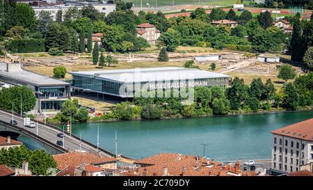 Vienne France , 11 juillet 2020 : vue extérieure du musée et site archéologique gallo-romain de Saint Romain en gal Vienne France Banque D'Images