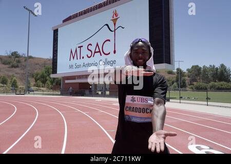 Omar Craddock gestes avec Florida Gators chomp place troisième dans le triple saut à 55-11 (17.04m) pendant les Jeux d'inspiration de Zurich Weltklasse, th Banque D'Images