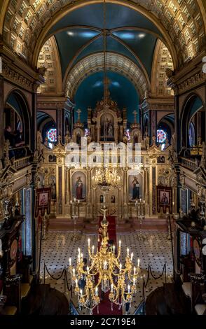 istanbul, Turquie - Mars 2018: Détails intérieurs de l'église bulgare Sveti Stefan St. Stephen, une église orthodoxe à Balat, istanbul, Turquie Banque D'Images