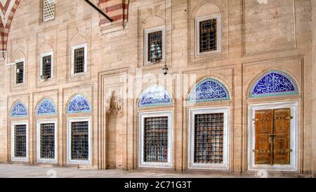 Edirne, Turquie - Mai 2014 vue sur les murs intérieurs de la mosquée Selimiye, le chef-d'œuvre du célèbre architecte Mimar Sinan et l'un des plus hauts faits Banque D'Images