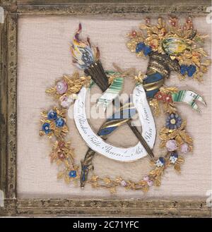 Carte de voeux : décorations élégantes de cornucopia et torche à flambeau, symbole du mariage; collage encadré d'or sur mousseline de soie; gouache, peinture métallique, feuille métallique, papier gaufré et perforé, 1810. Banque D'Images