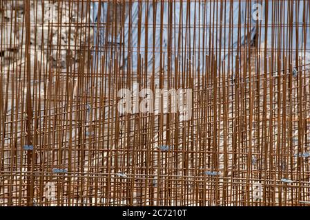 Barres d'armature en acier pour béton armé. Banque D'Images