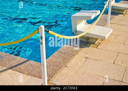 Piscine avec blocs de départ Banque D'Images