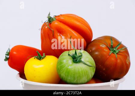 Heirloom tomatoes aussi connu comme les tomates du patrimoine Banque D'Images