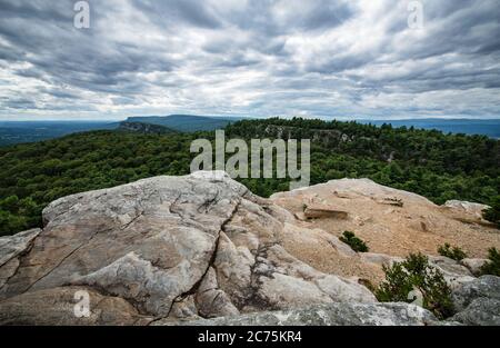 Mohonk Preserve Outlook, Catskill Mountains, État de New York Banque D'Images